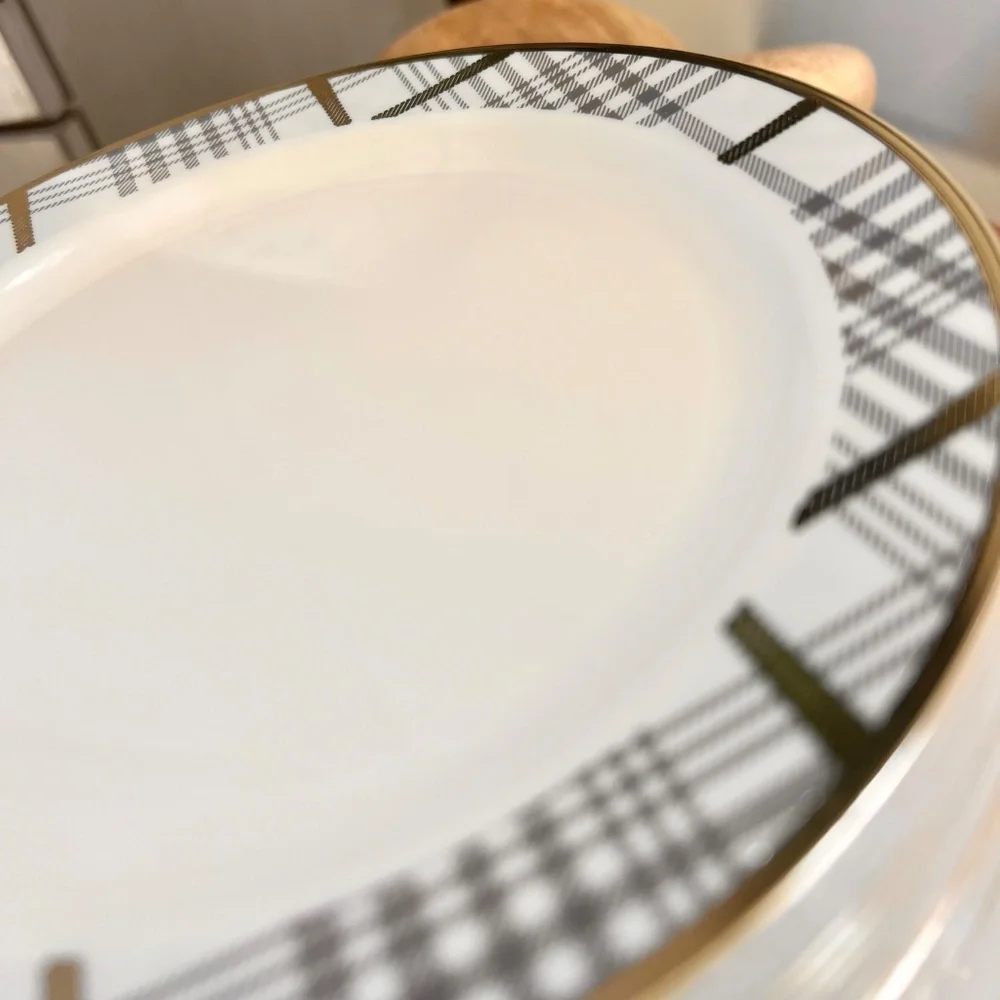 Ivory Tartan Collection Party Plates | Premium Disposable Plaid & Champagne Gold